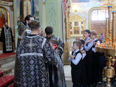 Гимназисты приняли участие в Литургии Преждеосвященных Даров