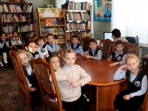 Первоклассники посетили областную библиотеку им. А.С.Пушкина