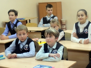 Девятиклассники рассказали первоклассникам об Ангелах и Архангелах