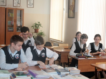 В 10 классе прошла викторина &laquo;Знаменитые английские поэты&raquo;