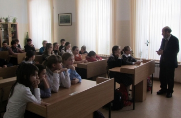 Состоялась встреча гимназистов с саратовским краеведом Е.Л.Лебедевым