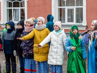 Гимназисты приняли участие в зимнем празднике