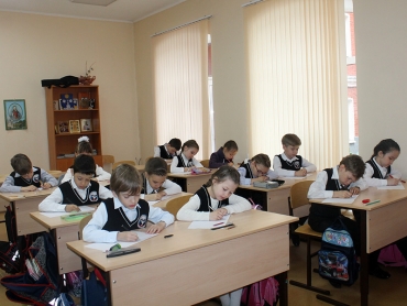 Ученики начальной школы написали итоговые контрольные работы