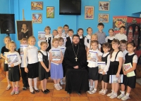 28 мая 2013 года учащиеся начальной школы встретились с православным Саратовским писателем священником Дионисием Каменщиковым