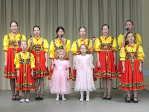 В гимназии прошел концерт воспитанниц Свято-Алексиевского женского монастыря