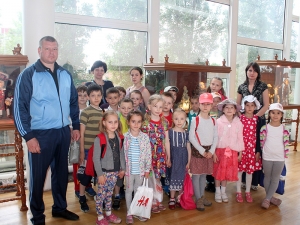 Воспитанники ДОЛ «Радуга» посетили кукольный театр