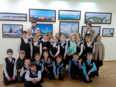 Гимназисты посетили фотовыставку «Волга – от истока до устья»