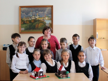 В гимназии состоялась защита творческого проекта «Русское крестьянское подворье»