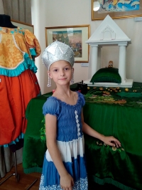 Воспитанники ДОЛ «Радуга» посетили выставку «Сказки Пушкина для всех!»