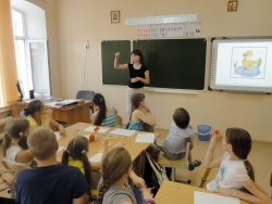 Воспитанники ДОЛ &laquo;Радуга&raquo; освоили новый способ рисования
