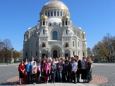 Гимназисты совершили паломническую поездку в Санкт-Петербург