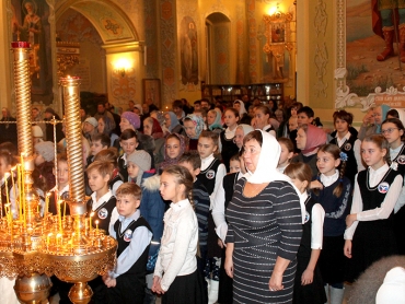 Педагоги и гимназисты приняли участие в Божественной литургии