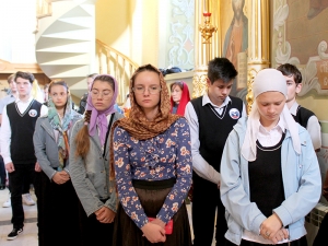 Гимназисты приняли участие в Божественной Литургии
