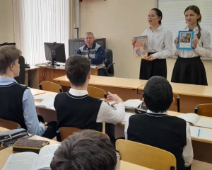 В гимназии продолжается благотворительная акция &laquo;Книга в дар&raquo;