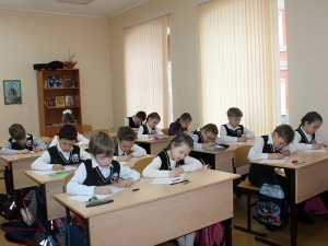 Ученики начальной школы написали итоговые контрольные работы