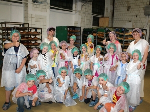 Воспитанники лагеря побывали на хлебозаводе