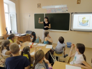 Воспитанники ДОЛ &laquo;Радуга&raquo; освоили новый способ рисования